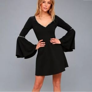 NWOT Lulu's Romantic Intention Black Dress